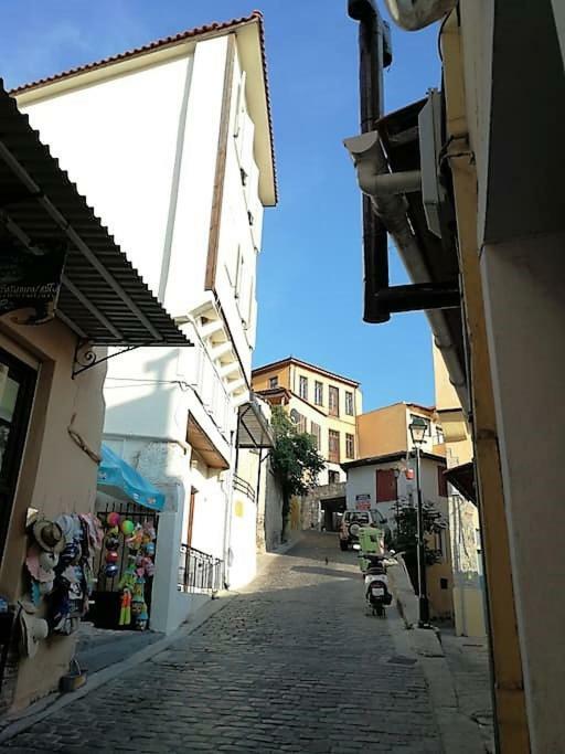 Old Town Apartment With Sea View Kavala Exterior foto
