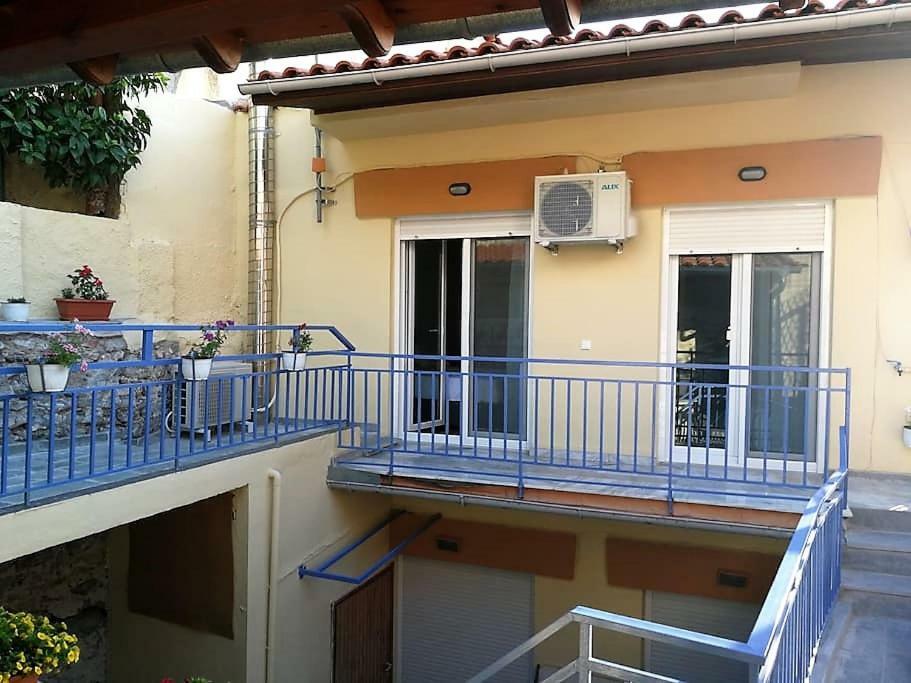 Old Town Apartment With Sea View Kavala Exterior foto